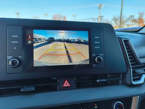 Certified 2023 Kia Sportage LX image 5