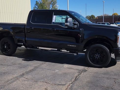 New 2025 Ford F250 XLT w/ Black Appearance Package image 11