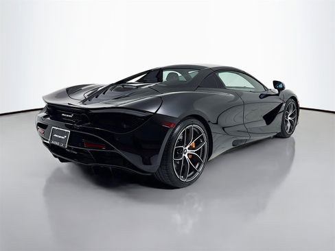 Used 2021 McLaren 720S Performance image 7