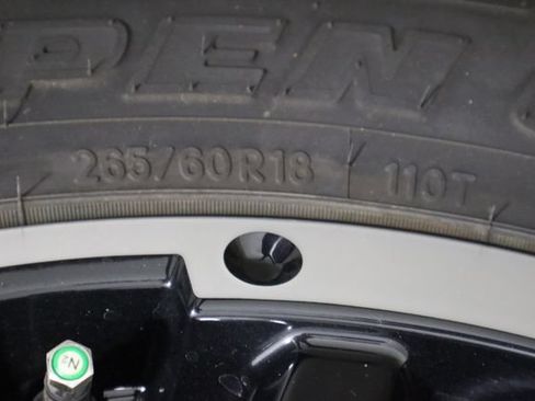Used 2025 Nissan Pathfinder Rock Creek AWD/4WD image 43