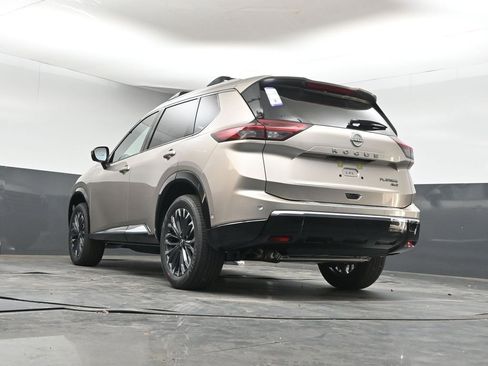 New 2026 Nissan Rogue Platinum w/ Platinum Premium Package image 30