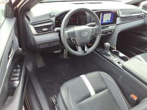 Certified 2025 Toyota Camry SE image 14