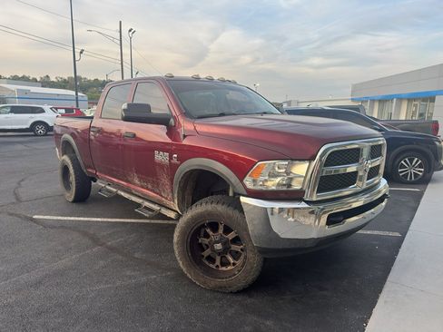 Used 2017 RAM 2500 Tradesman w/ Chrome Appearance Group image 2