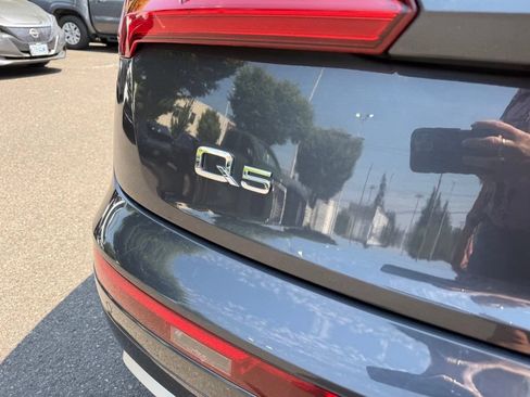 Used 2018 Audi Q5 2.0T Premium Plus w/ Premium Plus Package AWD/4WD image 9