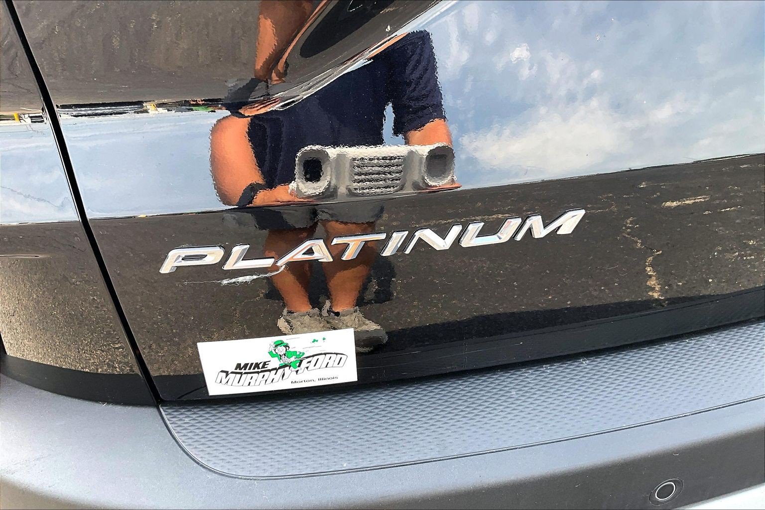 Certified 2025 Ford Escape Platinum AWD/4WD image 8