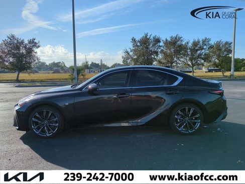 Used 2023 Lexus IS 350 F Sport image 8