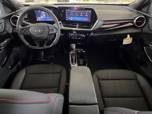 New 2026 Chevrolet Trax RS w/ Sunroof Package image 18