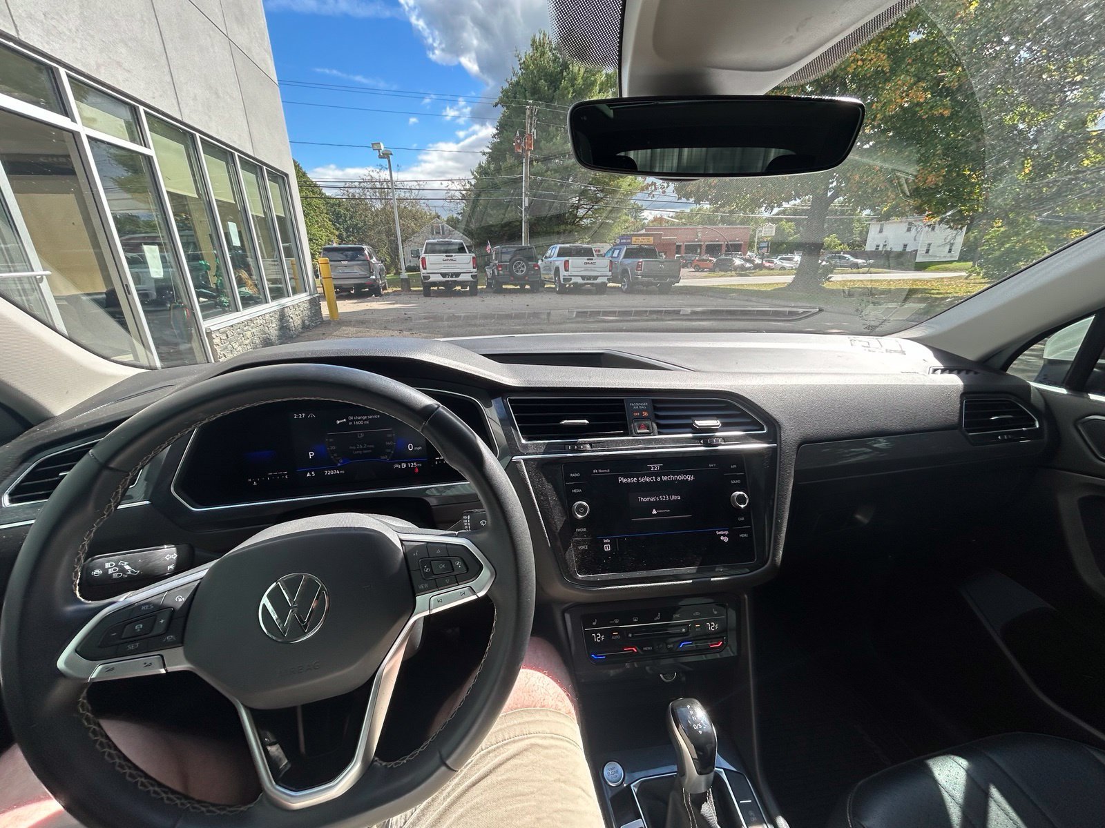 Used 2022 Volkswagen Tiguan SE AWD/4WD image 15