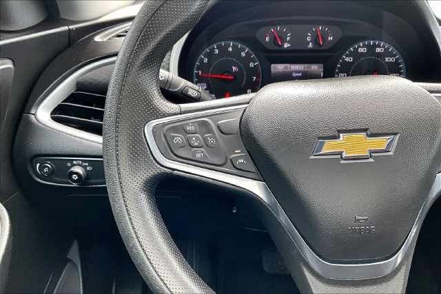 Used 2024 Chevrolet Malibu LT FWD image 11