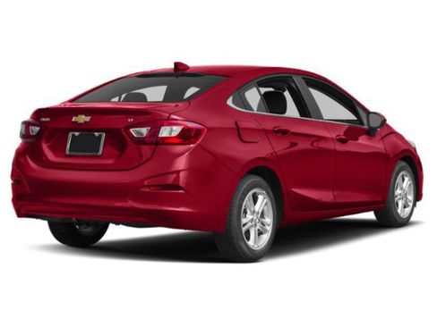 Used 2018 Chevrolet Cruze LT FWD image 5