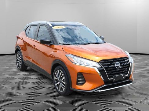 Used 2023 Nissan Kicks SV FWD image 10