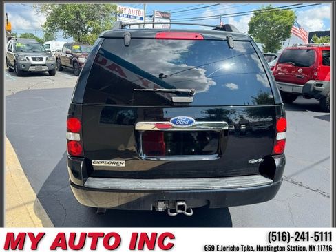 Used 2010 Ford Explorer XLT AWD/4WD image 5