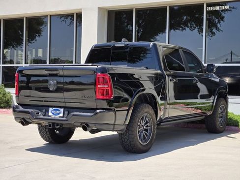 Used 2025 RAM 1500 Limited AWD/4WD image 7
