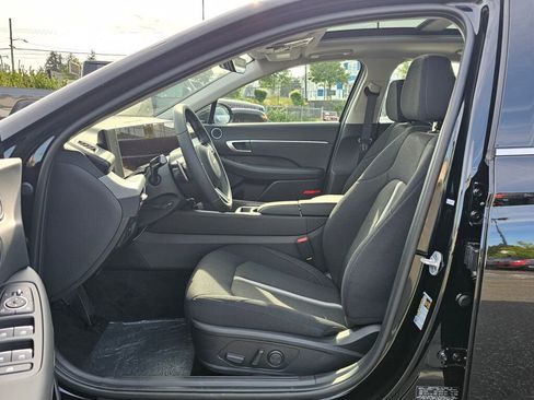 New 2025 Hyundai Sonata SEL image 16