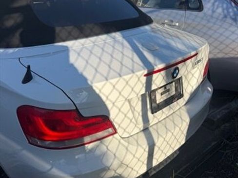 Used 2013 BMW 135i Convertible image 6