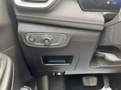 Used 2024 Chevrolet TrailBlazer ACTIV w/ Convenience Package image 22