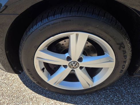 Used 2013 Volkswagen Passat 2.5 SE FWD image 35