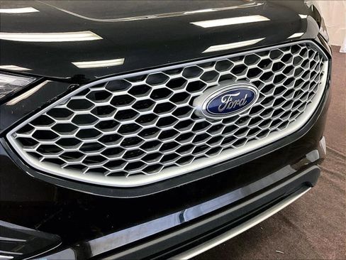 Certified 2023 Ford Edge SEL w/ Convenience Package AWD/4WD image 29