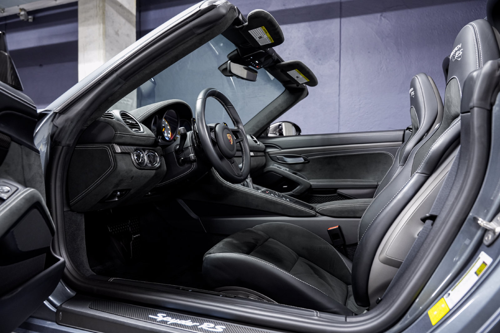 Used 2024 Porsche 718 Boxster Spyder RS RWD image 19