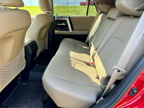 Used 2023 Toyota 4Runner Limited image 13
