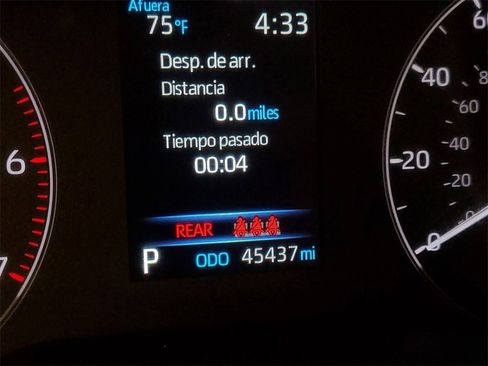 Used 2023 Toyota Corolla LE image 23