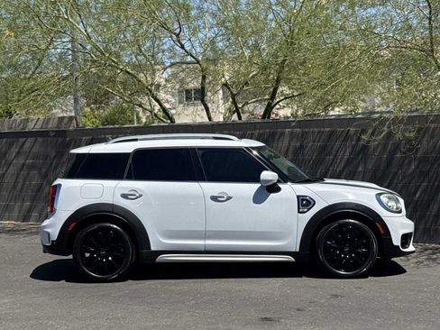 Used 2020 MINI Cooper Countryman S FWD image 9