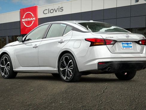 Used 2023 Nissan Altima 2.5 SR image 7