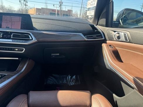 Used 2019 BMW X5 xDrive40i w/ Convenience Package image 17