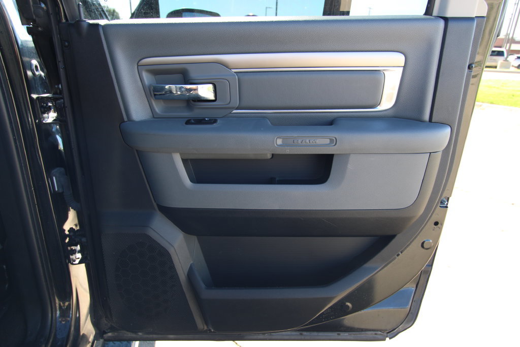 Used 2018 RAM 1500 Big Horn AWD/4WD image 38