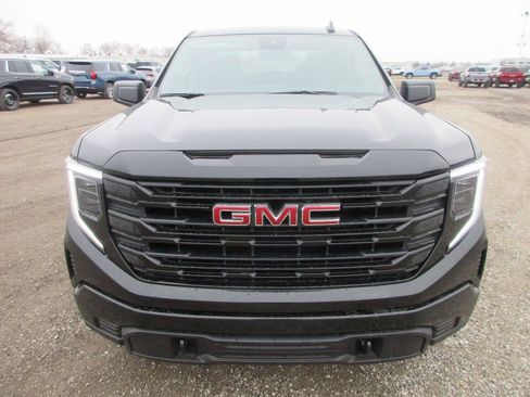 New 2026 GMC Sierra 1500 Pro w/ Graphite Edition AWD/4WD image 11
