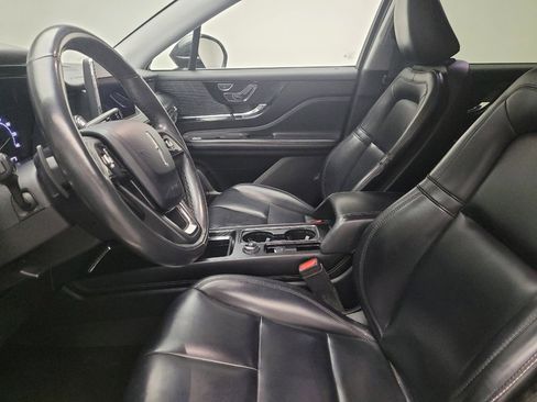 Used 2021 Lincoln Corsair AWD image 17