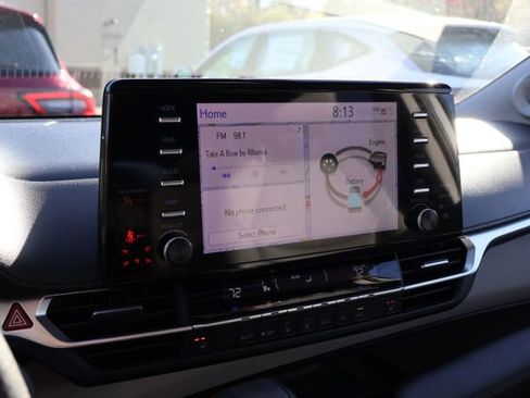 Used 2023 Toyota Sienna XLE w/ XLE Plus Package AWD/4WD image 13