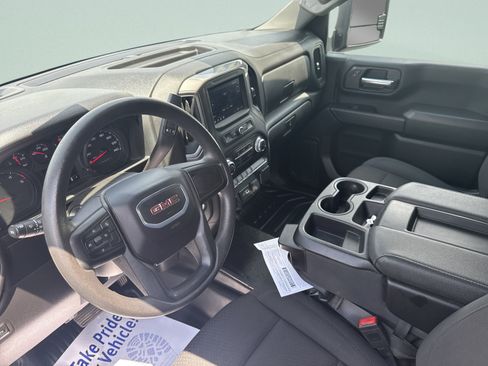 Used 2024 GMC Sierra 3500 Pro w/ Convenience Package AWD/4WD image 9