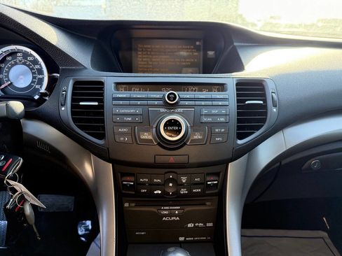 Used 2010 Acura TSX Sedan image 27