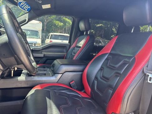 Used 2019 Ford F150 XLT w/ Equipment Group 302A Luxury AWD/4WD image 6