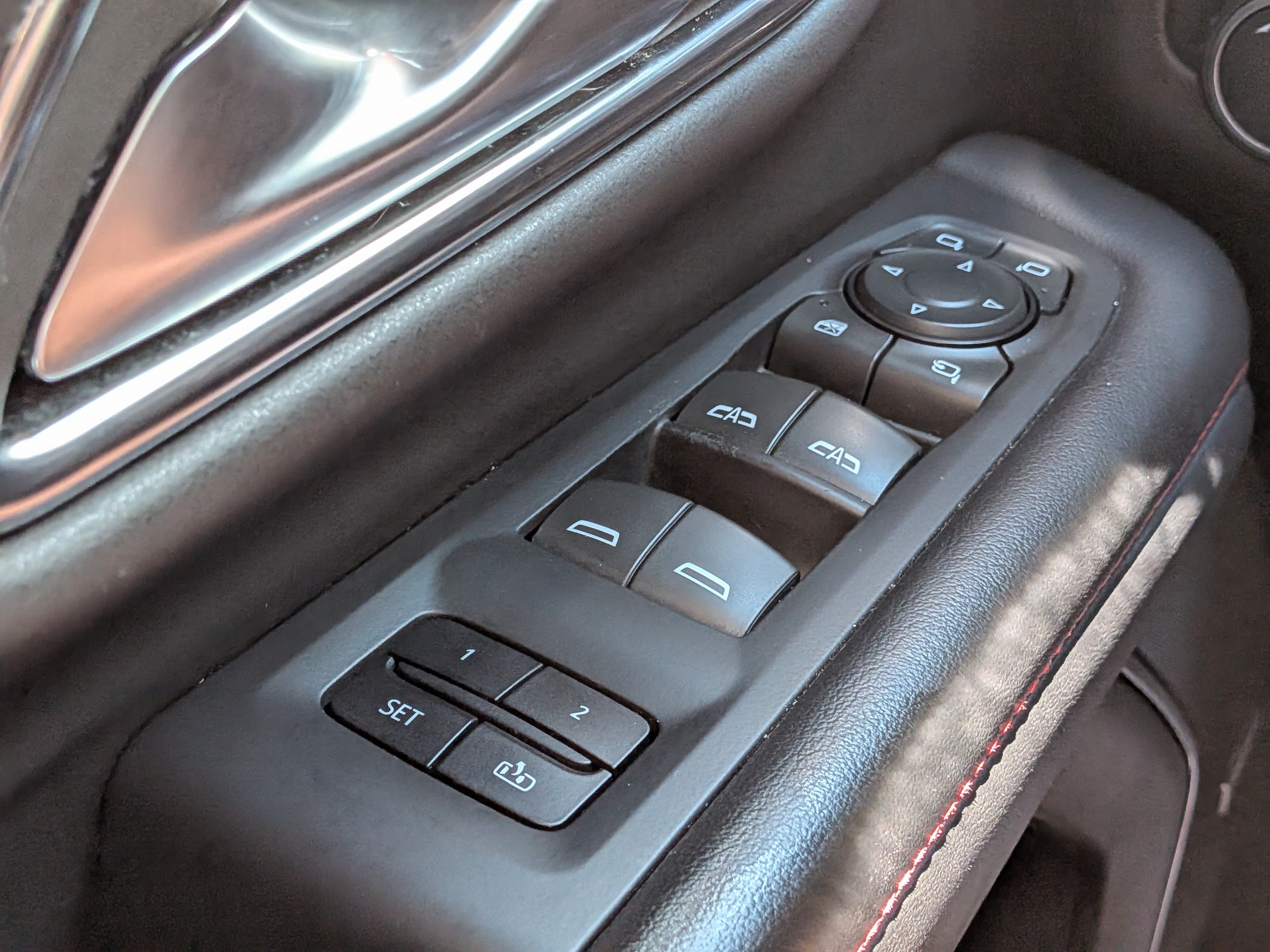 Used 2022 Chevrolet Tahoe RST w/ Luxury Package RWD image 23