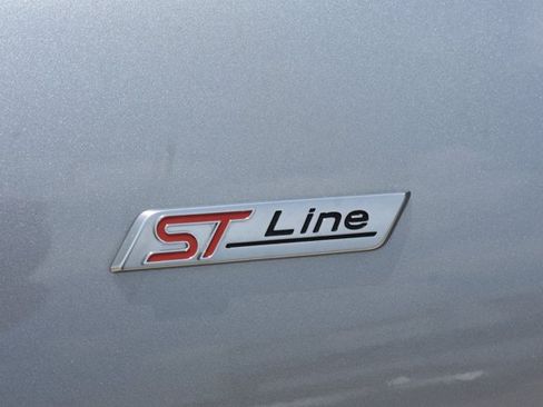 Used 2024 Ford Escape ST-Line w/ Tech Pack #1 AWD/4WD image 11