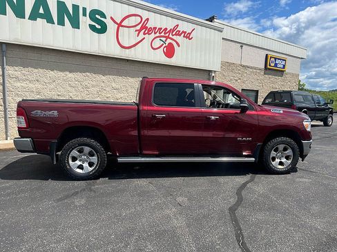 Used 2020 RAM 1500 Big Horn AWD/4WD image 9