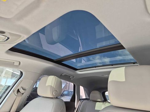 Certified 2021 Audi e-tron Prestige w/ Prestige Package image 18