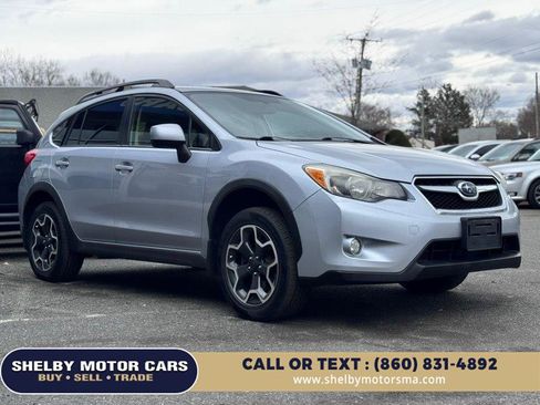 Used 2014 Subaru Crosstrek 2.0i Premium w/ Moonroof Package image 3