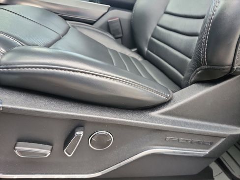 Used 2022 Ford F150 Platinum w/ Equipment Group 701A High image 13