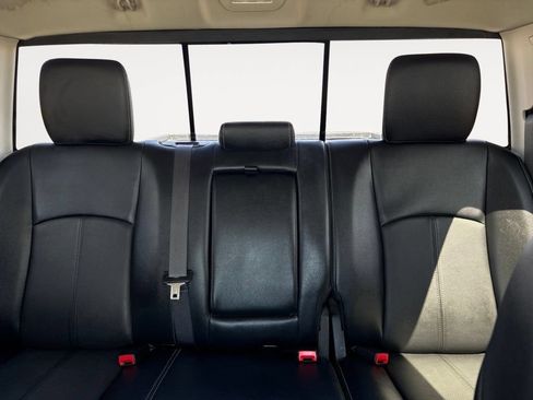 Used 2018 RAM 3500 Laramie AWD/4WD image 42