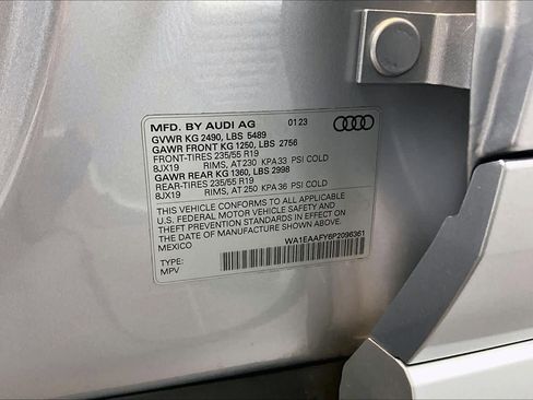 Certified 2023 Audi Q5 2.0T Premium Plus w/ Premium Plus Package image 34