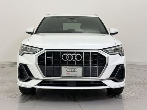 Certified 2025 Audi Q3 2.0T Premium image 6