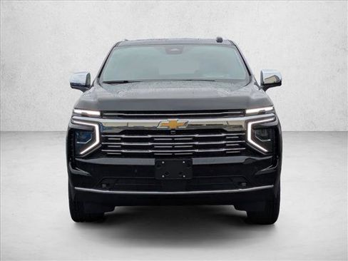 New 2026 Chevrolet Suburban Premier image 5
