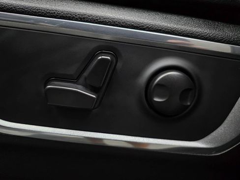 Used 2022 RAM 1500 Laramie w/ Sport Appearance Package AWD/4WD image 31