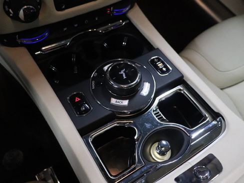 Used 2016 Rolls-Royce Ghost image 35