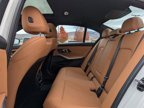 Used 2024 BMW 330i xDrive Sedan w/ Premium Package image 17