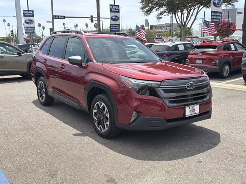 Certified 2026 Subaru Forester Premium AWD/4WD image 3
