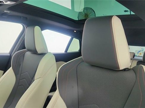 Used 2025 BMW X2 M35i image 34